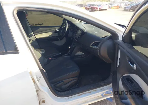 2016 Dodge Dart Sxt z USA, uszkodzony, nr VIN 1C3CDFBB5GD644409